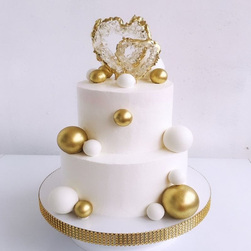 Свадебный торт с хрустальными сердцами №112507